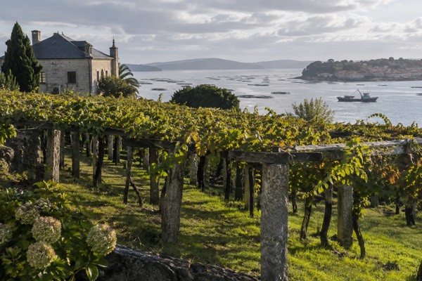 Arousa Island, Combarro, Mussel Boat, Santiago de Compostela